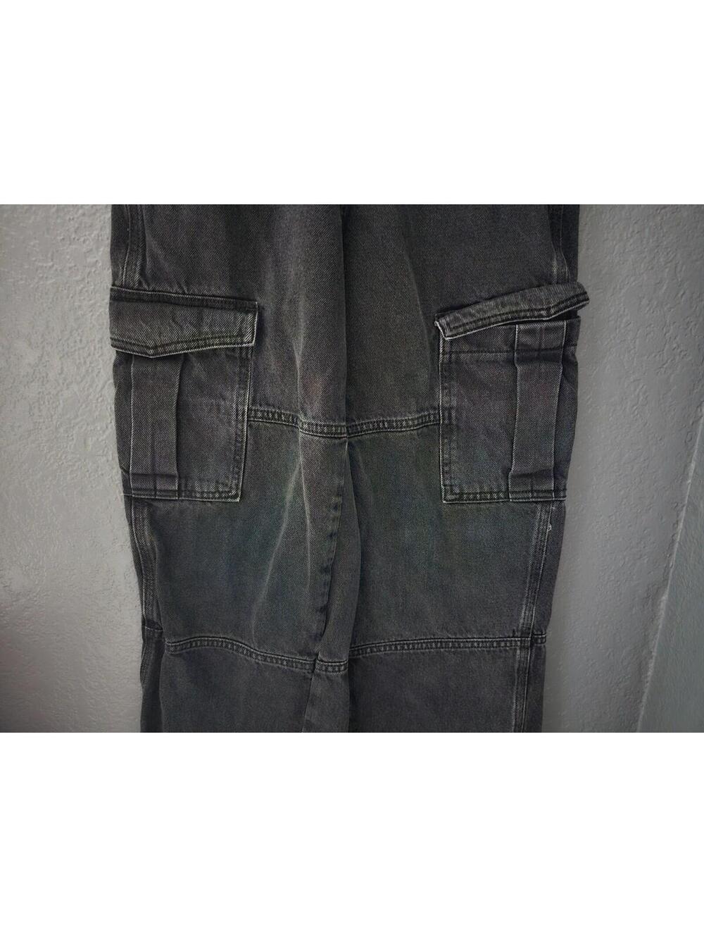 Women's H&M Divided Cargo Denim Jeans Pants Straight Leg Black Washed Size 0 - Picture 6 of 10